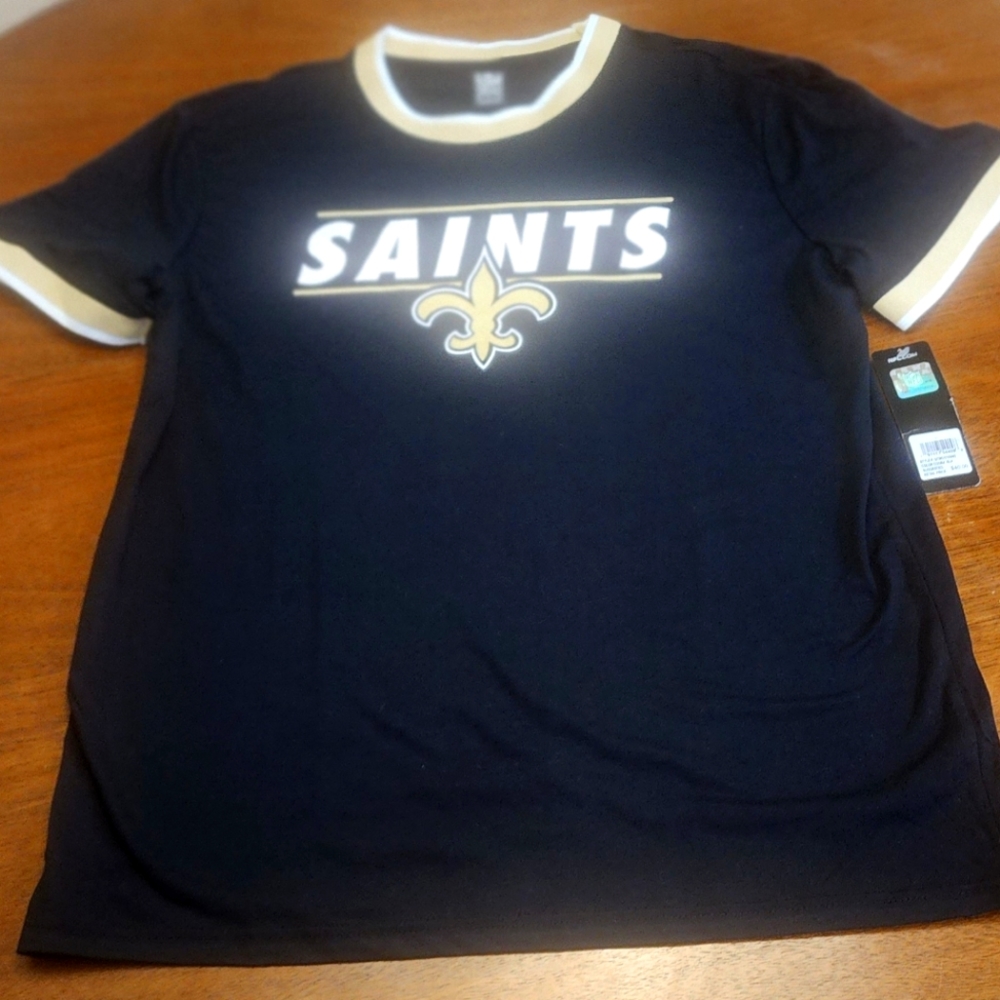 Brand new NFL branded Las Vegas Raiders t-shirt!